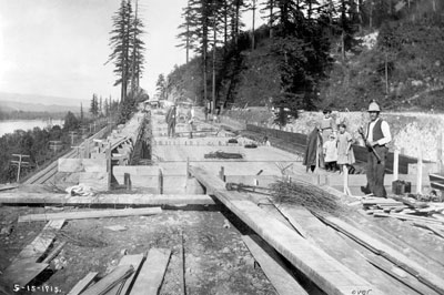 McCoerd Creek Bridge construction