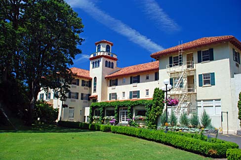 A Mission style hotel built in 1921.