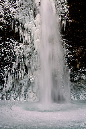 Horsetail Falls ice