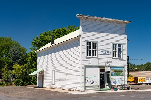 The Masonic Lodge was built circa 1868 in Umatilla Landing. A 2 story wood building with a taller facade than back half.  