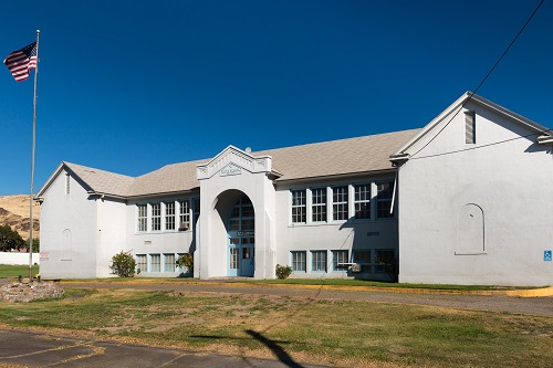 Two-story school building built in 1929.