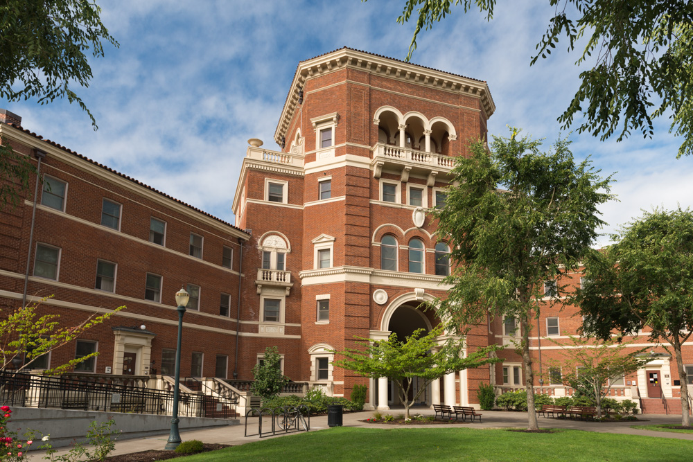 Weatherford Hall built in the Italian Renaissance style.